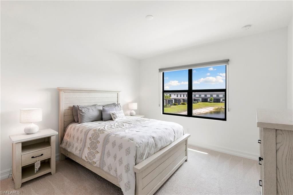 7572 Carnegie Way, Naples, FL 34119 Photo