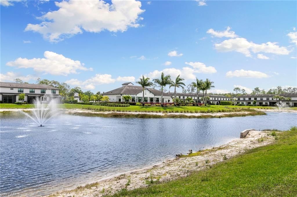 7572 Carnegie Way, Naples, FL 34119 Photo