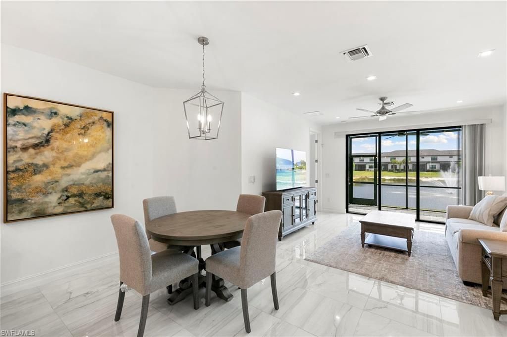 7572 Carnegie Way, Naples, FL 34119 Photo