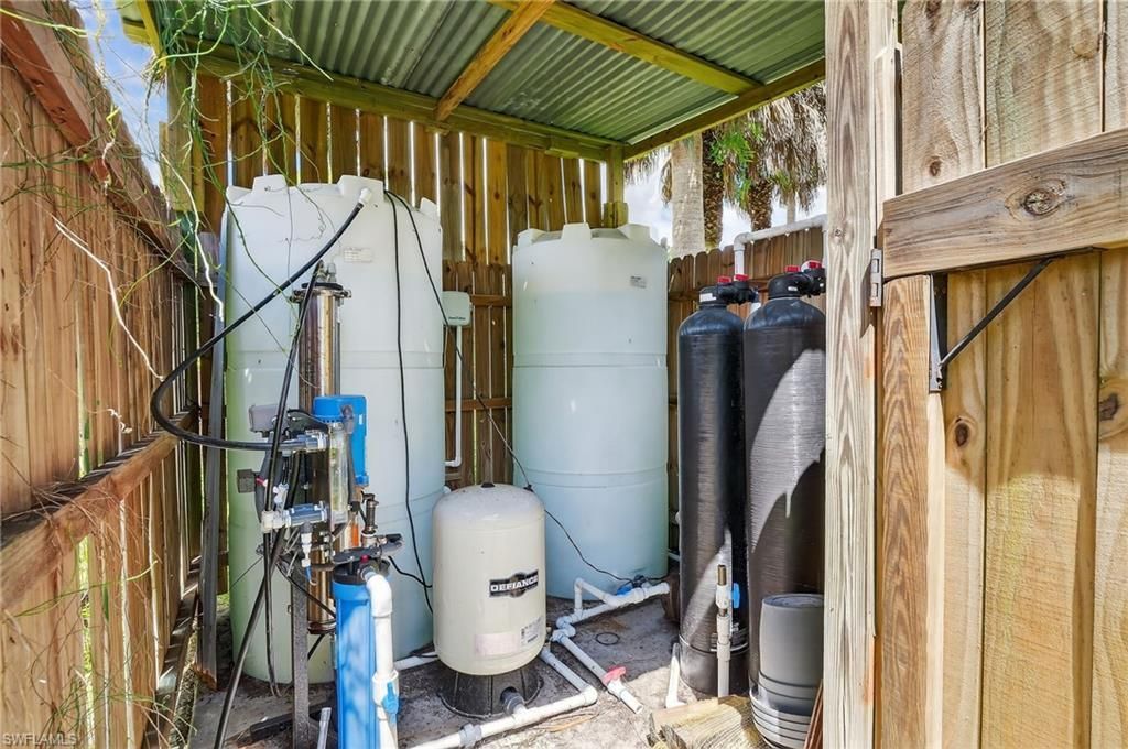 850 29th St Sw, Naples, FL 34117 Photo