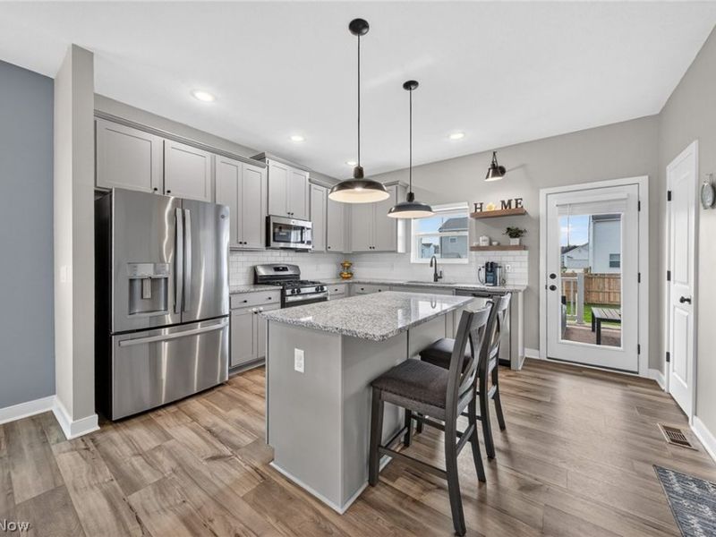 224 Harvest Way, Elyria, OH 44035 Photo 8