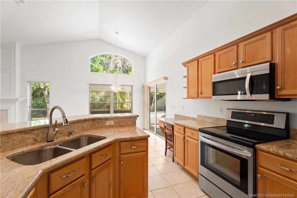 904 NW Waterlily Place, Jensen Beach, FL 34957 Photo