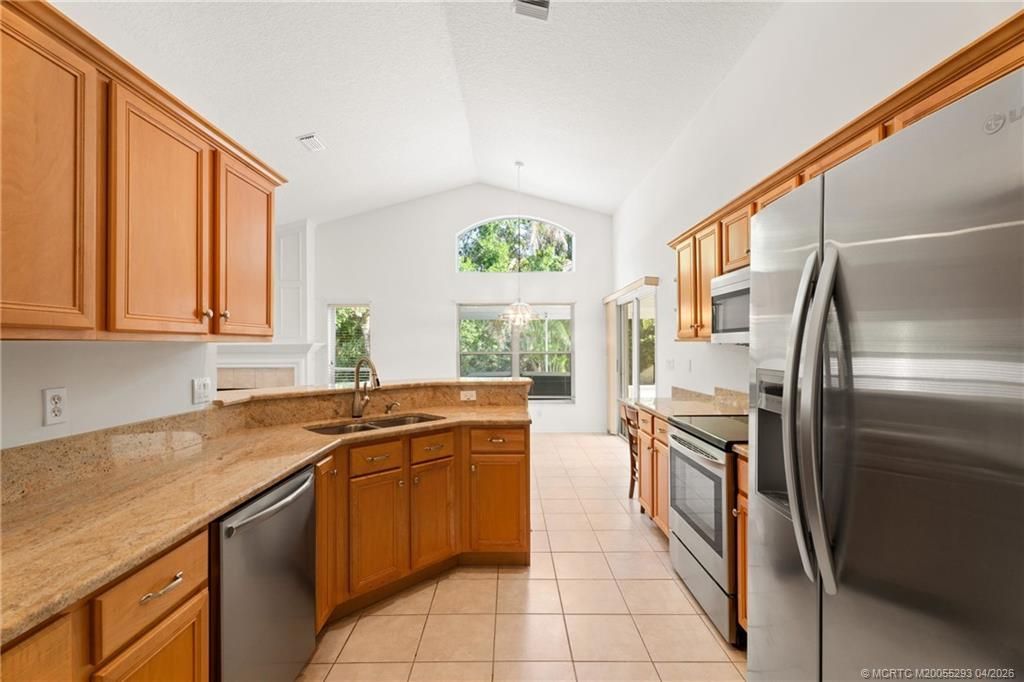 904 NW Waterlily Place, Jensen Beach, FL 34957 Photo