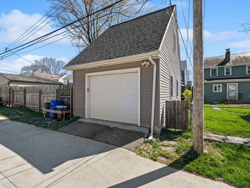 797 Gladden Road, Grandview Heights, OH 43212 Photo 20