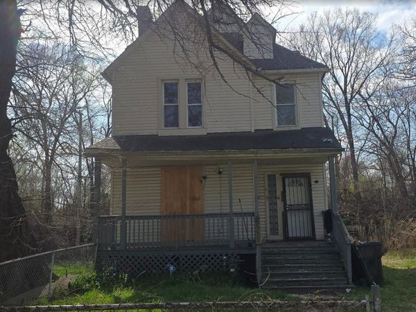 6826 S Parnell Avenue , Chicago, IL 60621