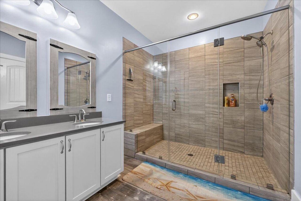 1448 Longridge Road Photo 16