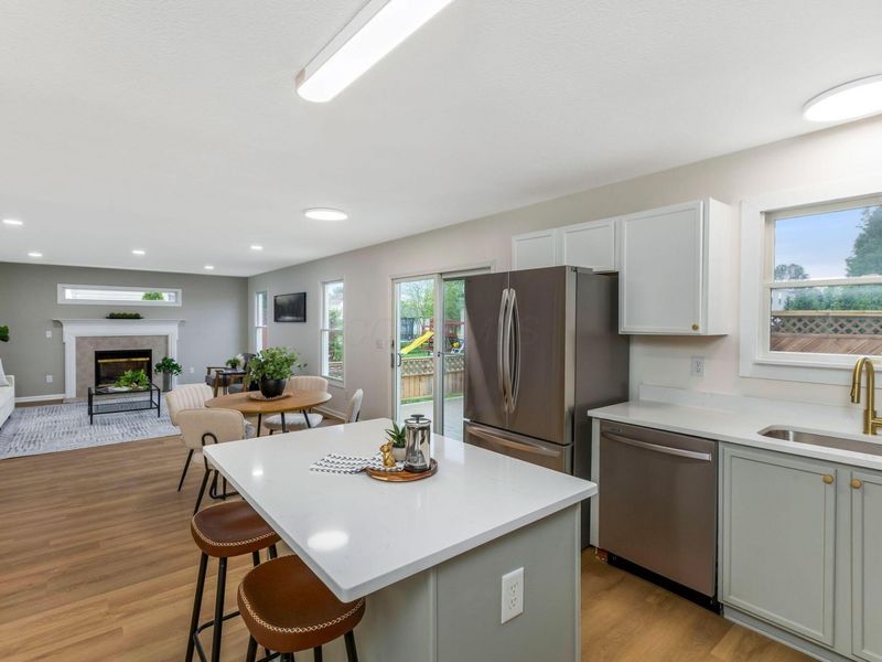 7729 Powers Ridge Drive, Blacklick, OH 43004 Photo 8