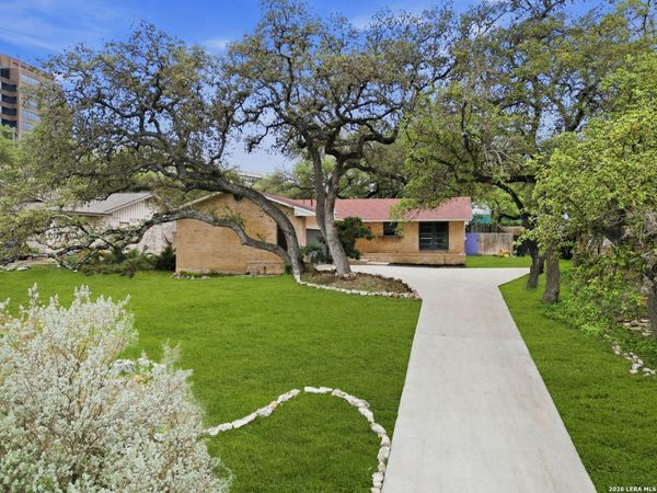 8615 NORWICH DR, San Antonio, TX 78217