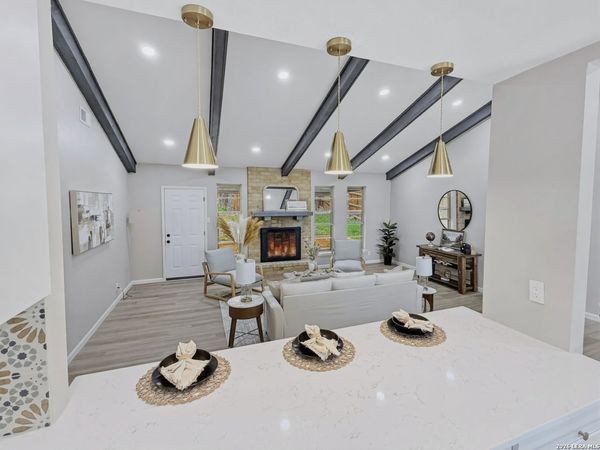 8615 NORWICH DR, San Antonio, TX 78217