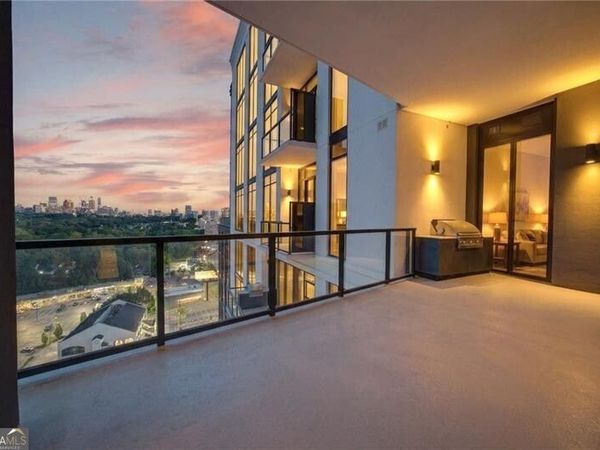 2425 Peachtree Road NE, Unit 1504, Atlanta, GA 30305