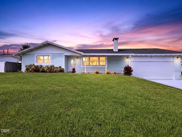 341 Plaza Boulevard, Daytona Beach, FL 32118