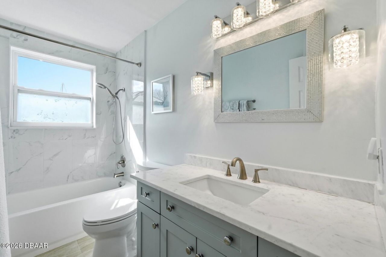 341 Plaza Boulevard, Daytona Beach, FL 32118 Photo