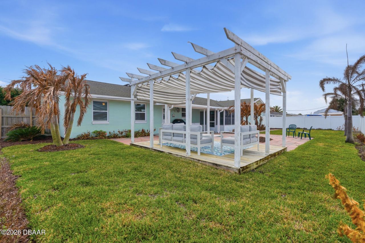 341 Plaza Boulevard, Daytona Beach, FL 32118 Photo