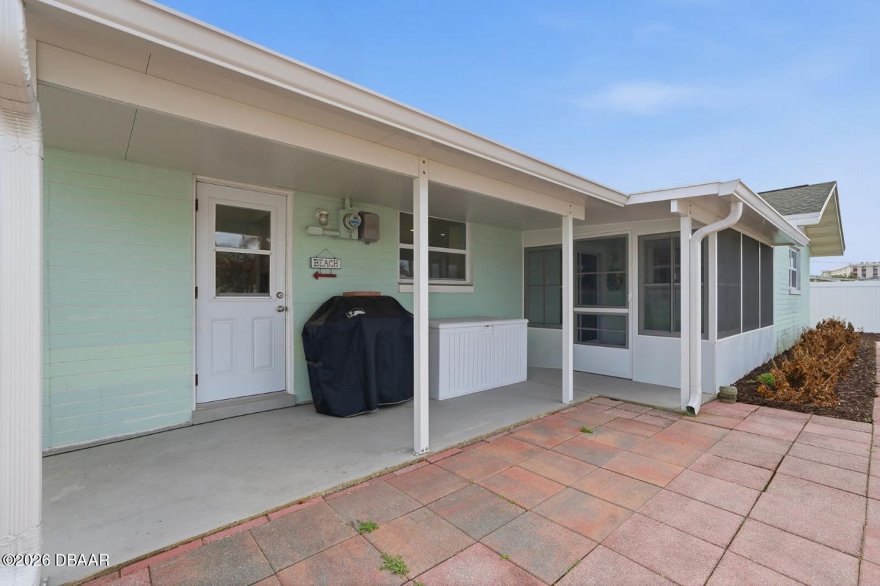 341 Plaza Boulevard, Daytona Beach, FL 32118 Photo