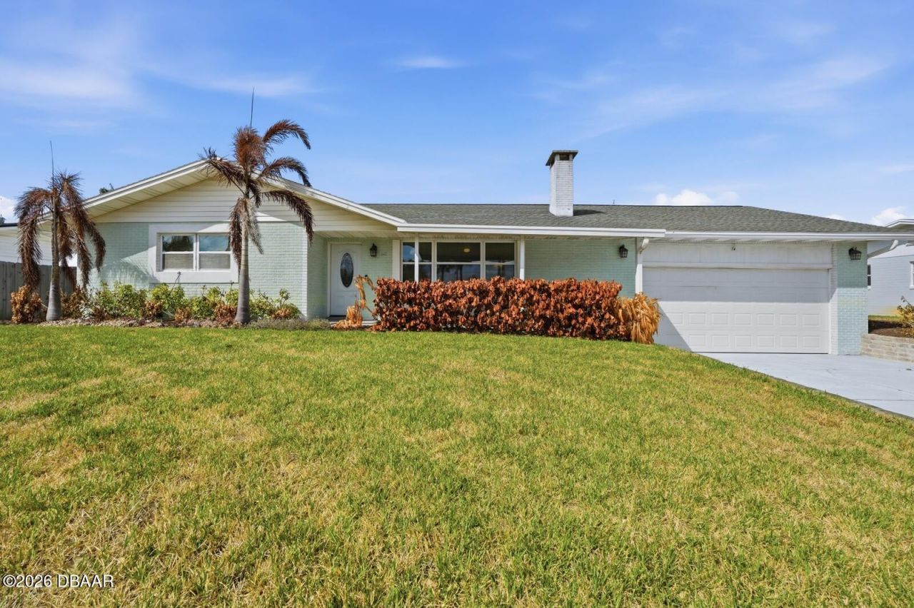 341 Plaza Boulevard, Daytona Beach, FL 32118 Photo