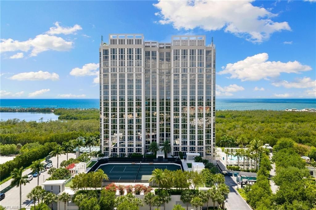 6897 Grenadier Blvd, Unit 1001, Naples, FL 34108 Photo