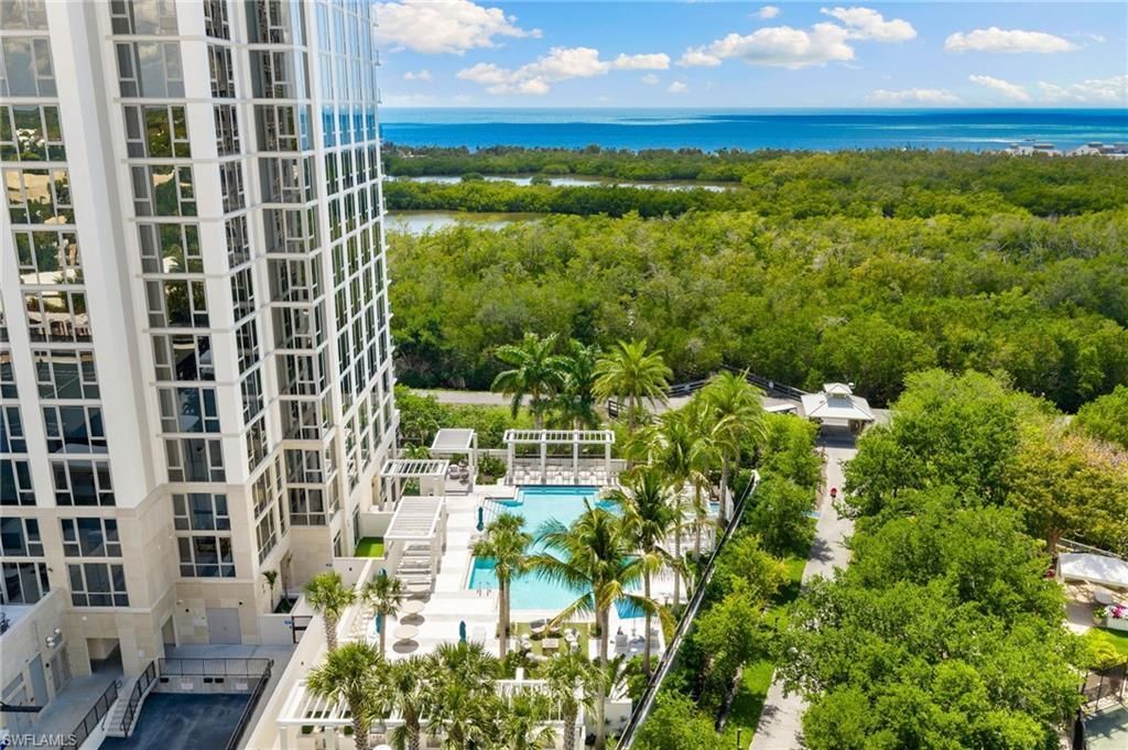 6897 Grenadier Blvd, Unit 1001, Naples, FL 34108 Photo