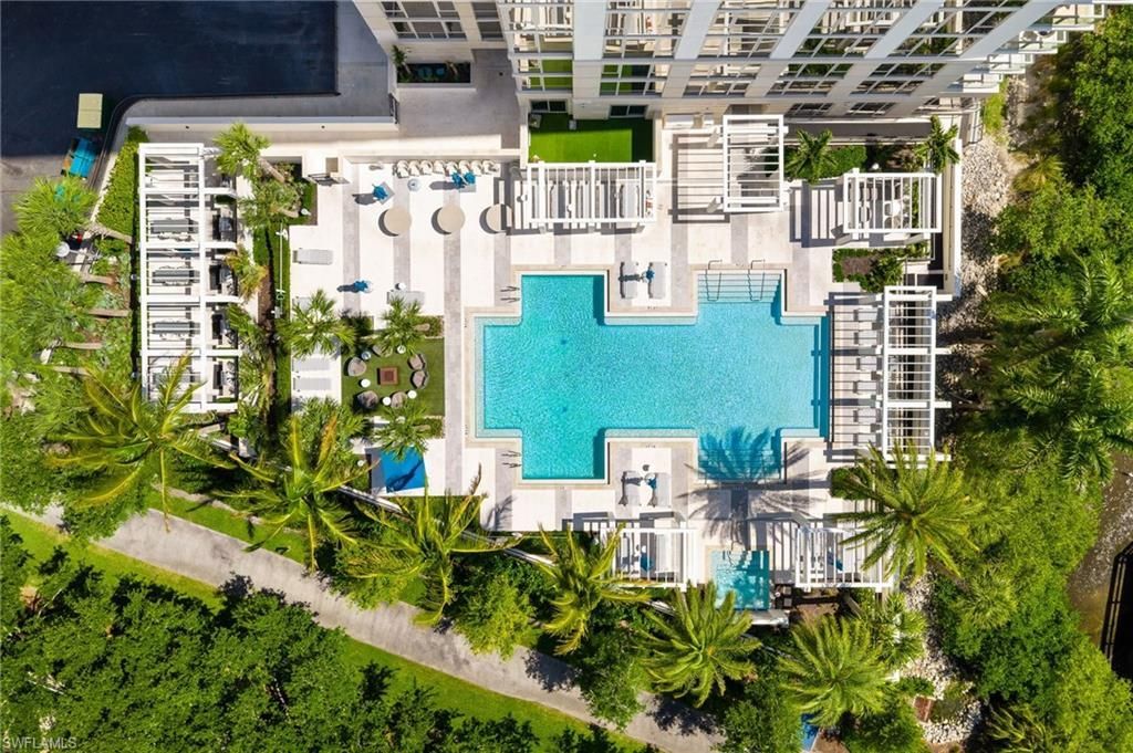 6897 Grenadier Blvd, Unit 1001, Naples, FL 34108 Photo