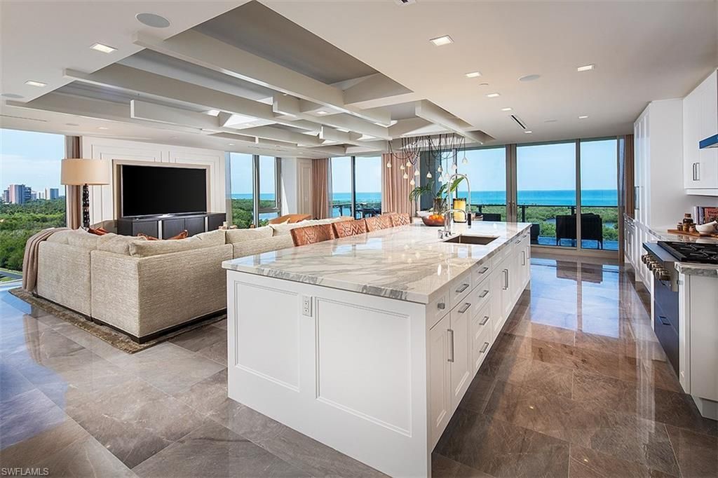 6897 Grenadier Blvd, Unit 1001, Naples, FL 34108 Photo