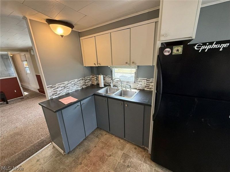 610 Karen Avenue NW, New Philadelphia, OH 44663 Photo 3