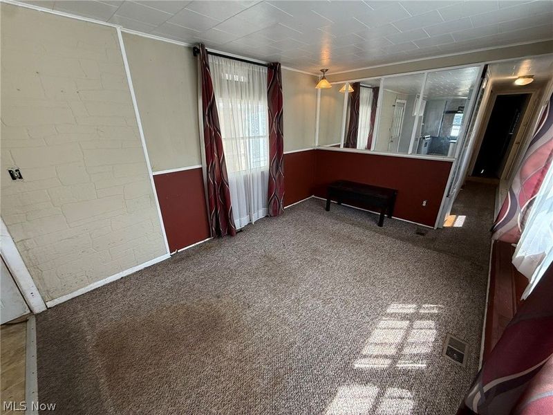 610 Karen Avenue NW, New Philadelphia, OH 44663 Photo 7