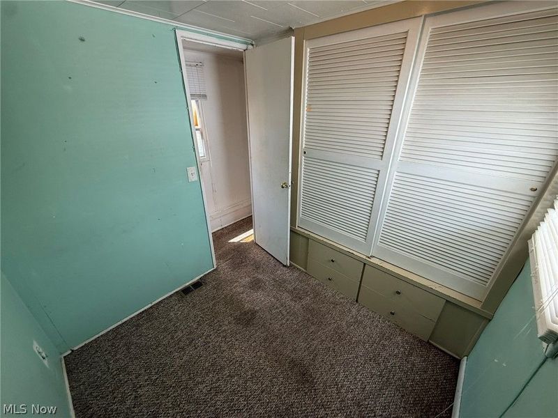 610 Karen Avenue NW, New Philadelphia, OH 44663 Photo 9