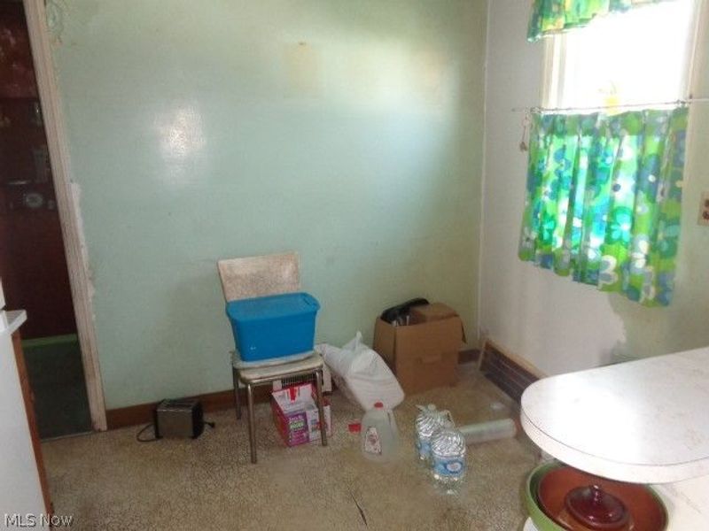 448 E 328th Street, Willowick, OH 44095 Photo 6