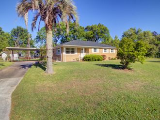1084 Honeysuckle Lane Charleston, SC 29412