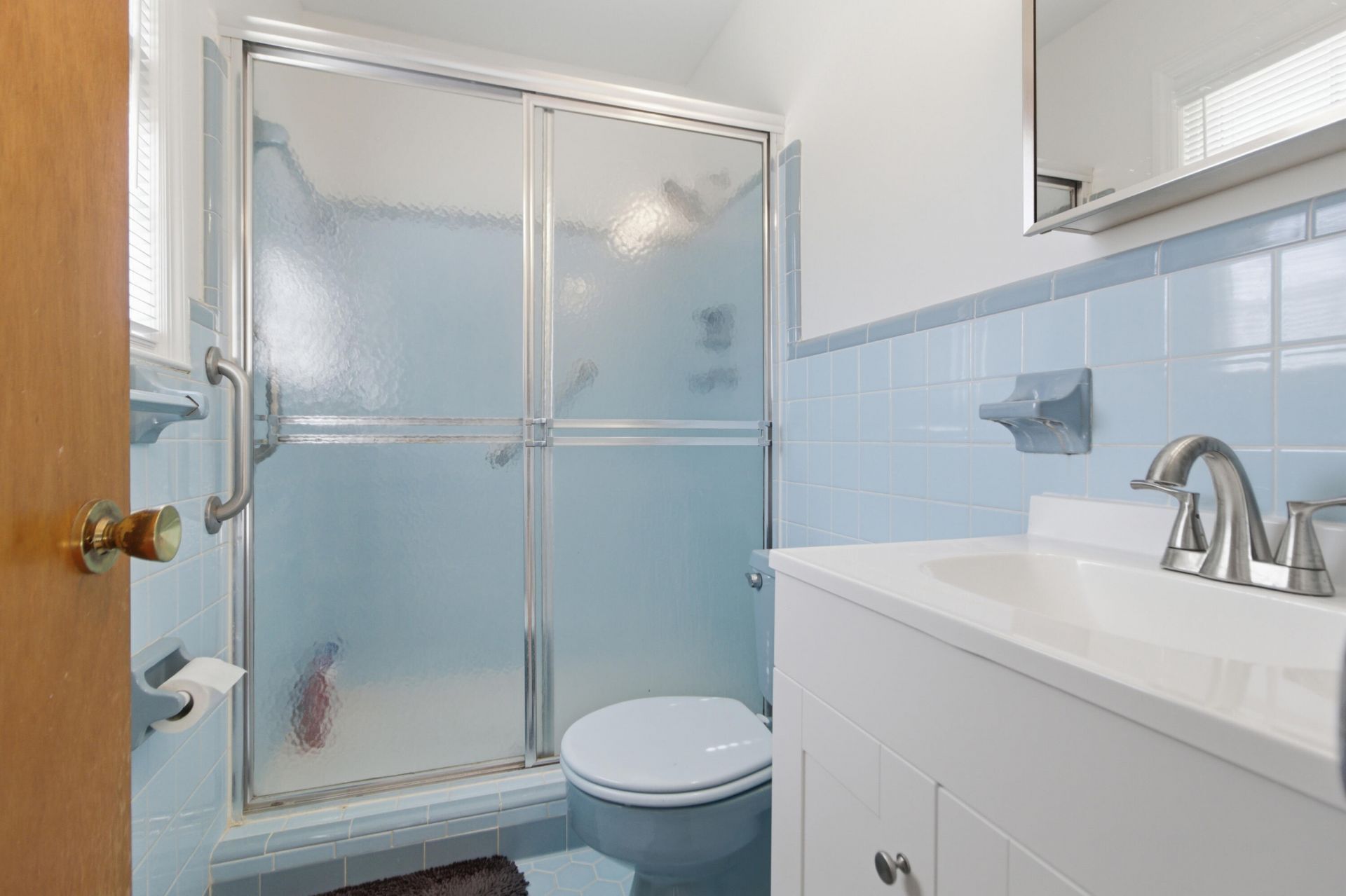 1084 Honeysuckle Lane Photo 20
