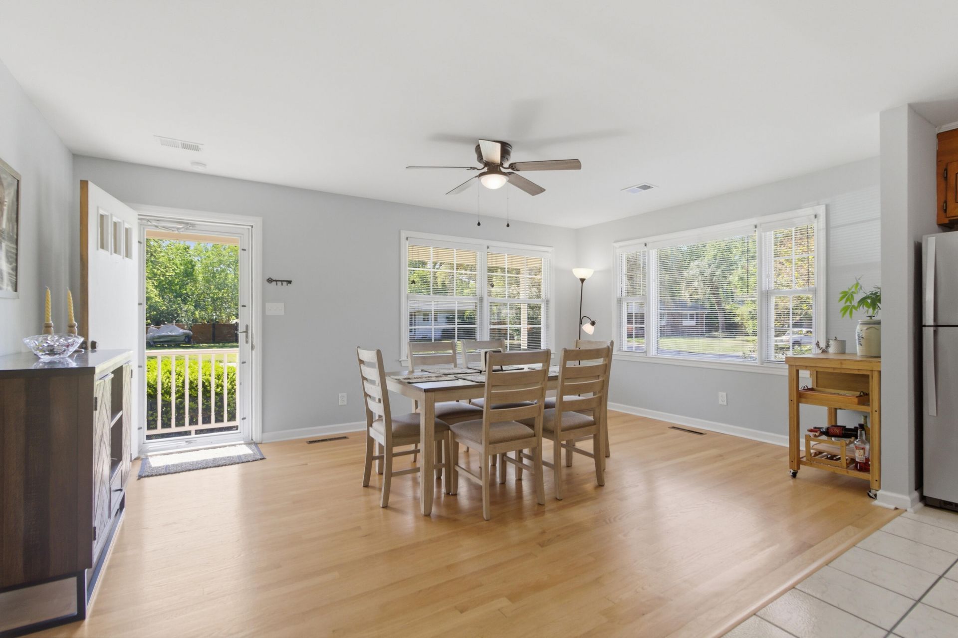 1084 Honeysuckle Lane Photo 8