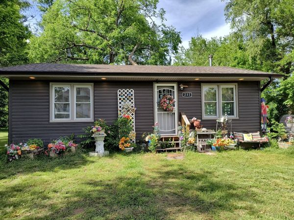 231 W School Street, Everton, MO 65646