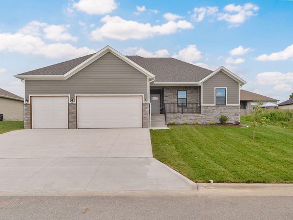 2601 W Webb Road, Ozark, MO 65721