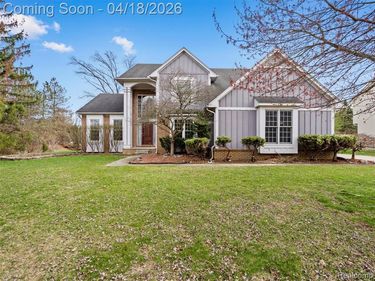 7359 WATER OAKS, West Bloomfield Twp, MI 48324