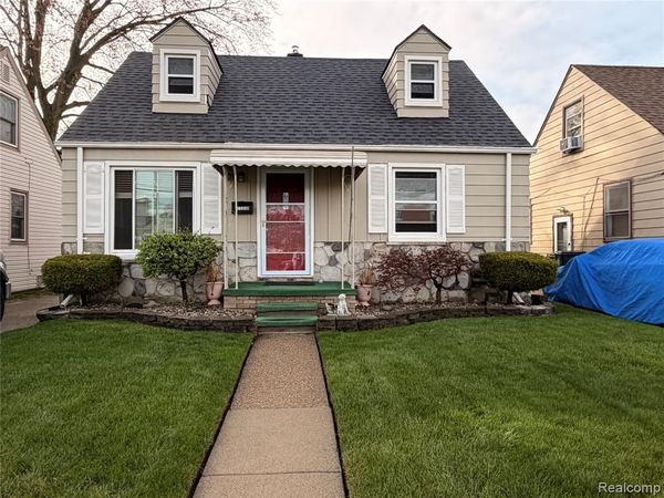 17389 Eddon Street , Melvindale, MI 48122