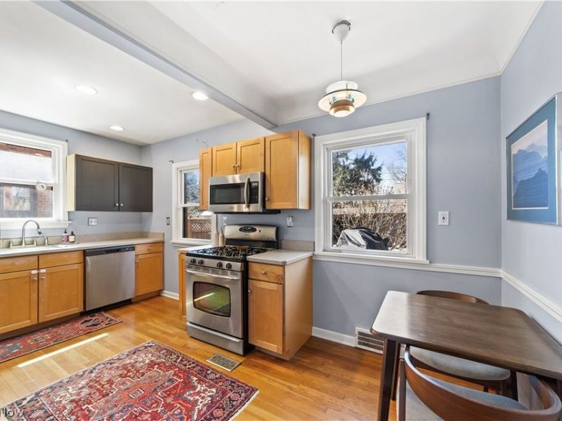 2588 Saybrook Road, University Heights, OH 44118 Photo 11