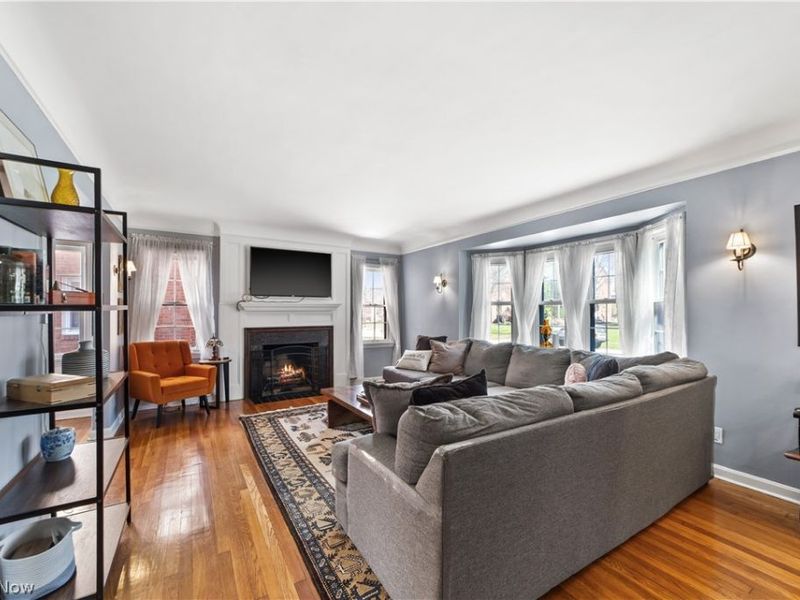 2588 Saybrook Road, University Heights, OH 44118 Photo 5