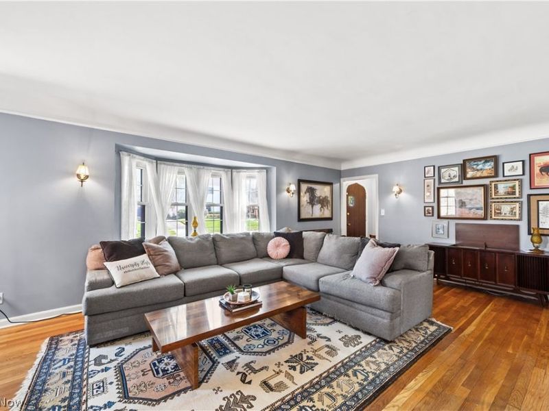 2588 Saybrook Road, University Heights, OH 44118 Photo 6