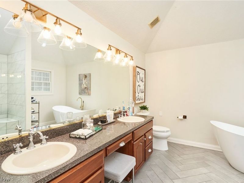 11137 Malvern Drive, North Royalton, OH 44133 Photo 14