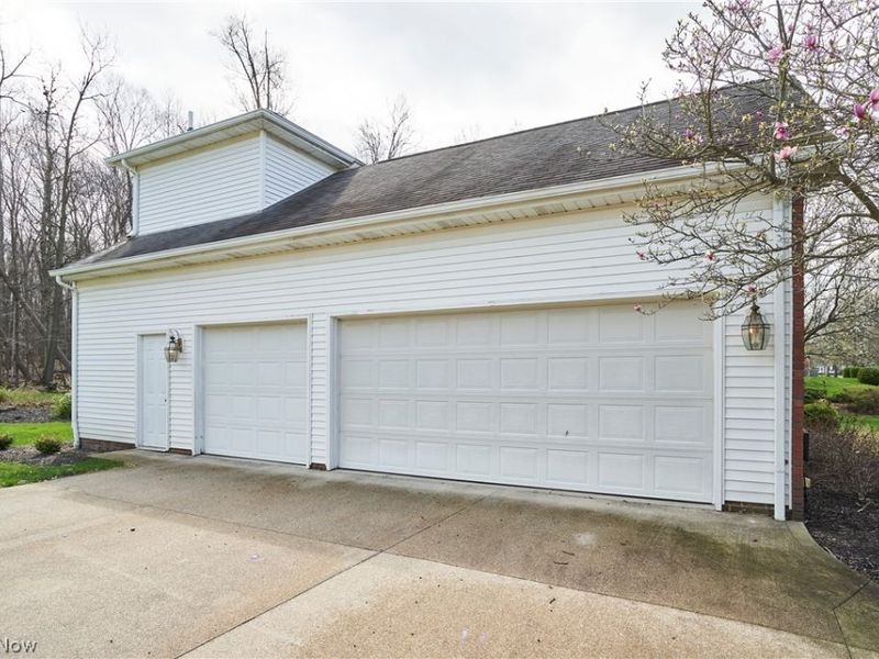 11137 Malvern Drive, North Royalton, OH 44133 Photo 24