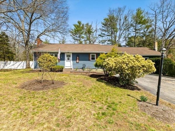38 New Taunton Ave, Norton, MA 02766