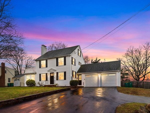 615 Neponset St, Norwood, MA 02062