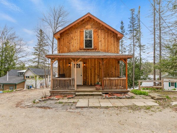 9 Jordan Way, Hartford, ME 04220