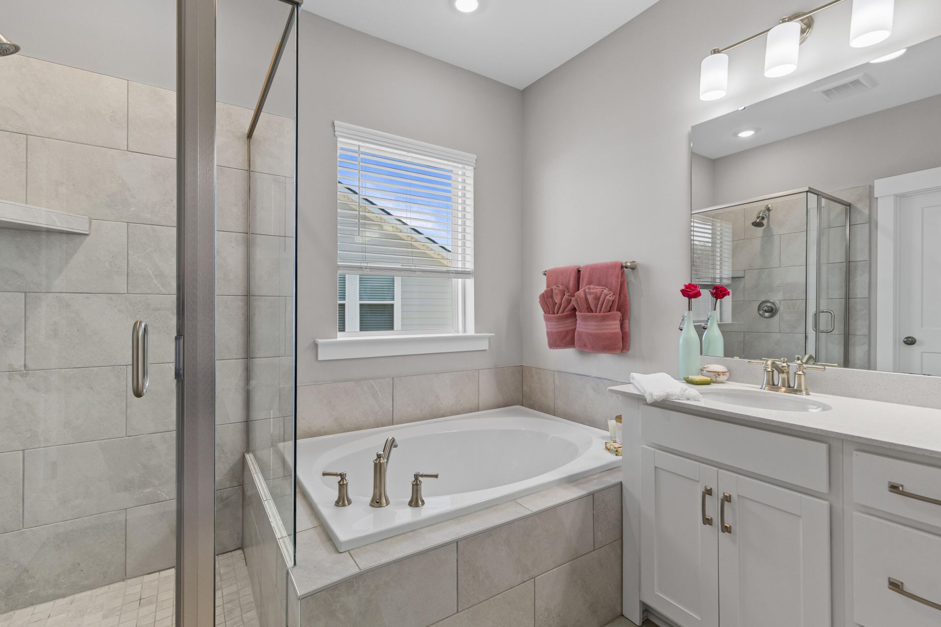 859 Hopewell Drive Photo 13