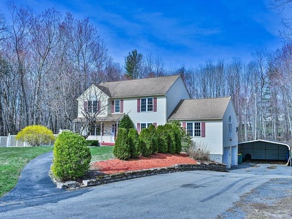 99 Smith Rd, Charlton, MA 01507