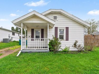 206 Helen Avenue, Mishawaka, IN 46544