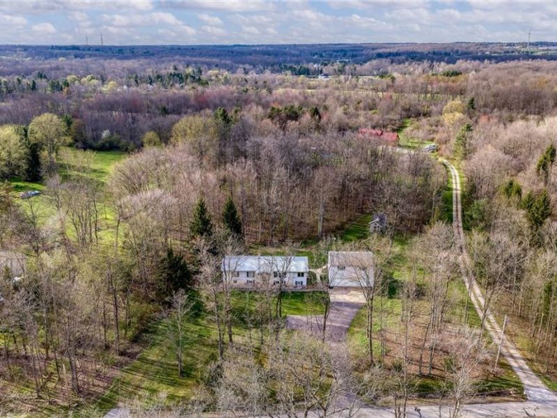 9540 Taylor May Road, Chagrin Falls, OH 44023 Photo 3