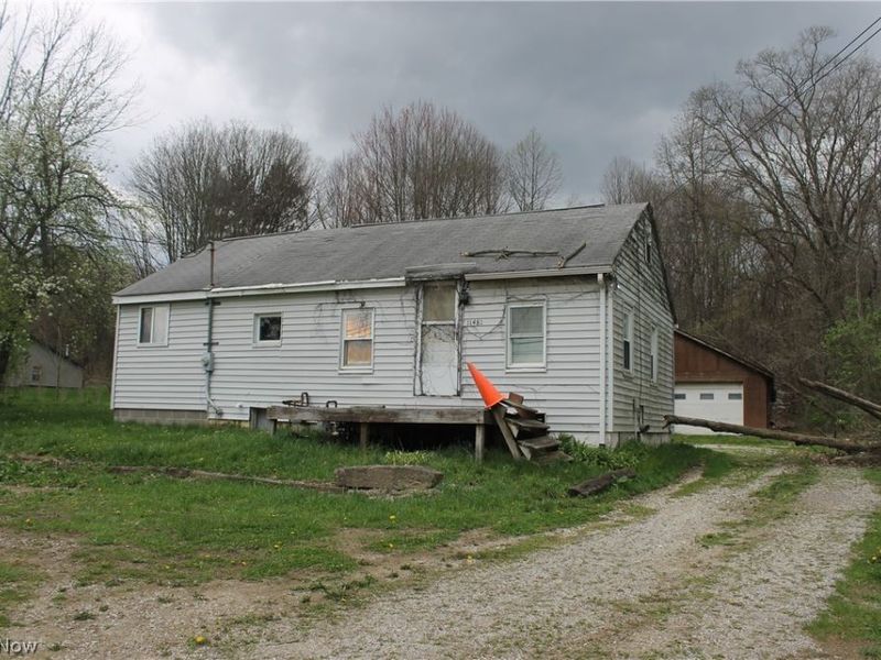 11481 State Route 44, Mantua, OH 44255 Photo 1