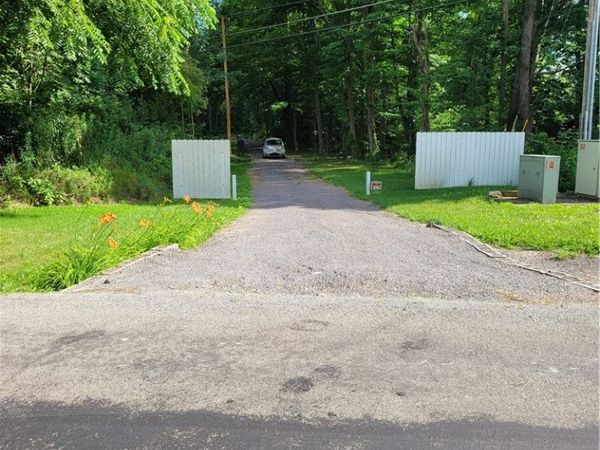 10088 Knowlton Road, Garrettsville, OH 44231