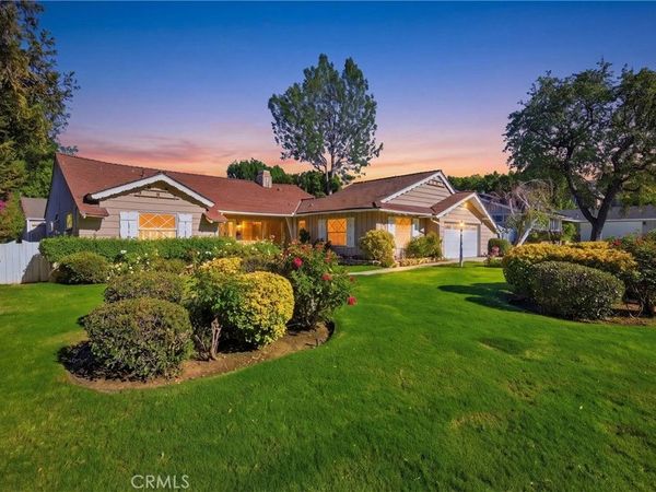 5430 Corbin Avenue, Tarzana, CA 91356