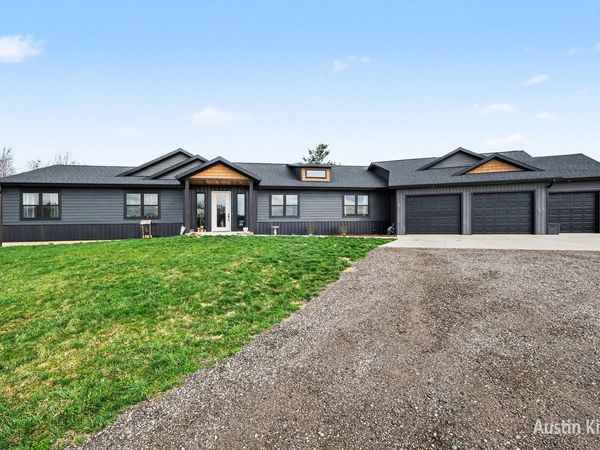 2206 N West County Line Road, Sand Lake, MI 49343